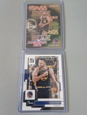 Panini Stephen Curry Trading Cards Lot.